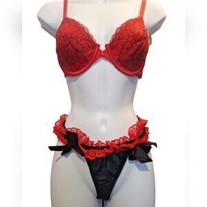 Vassarette red/black sexy lace underwire bra ruffle thong/panty set 34C